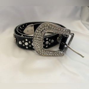 PASSPORT IMPORTS (Size L/XL) Studded Belt